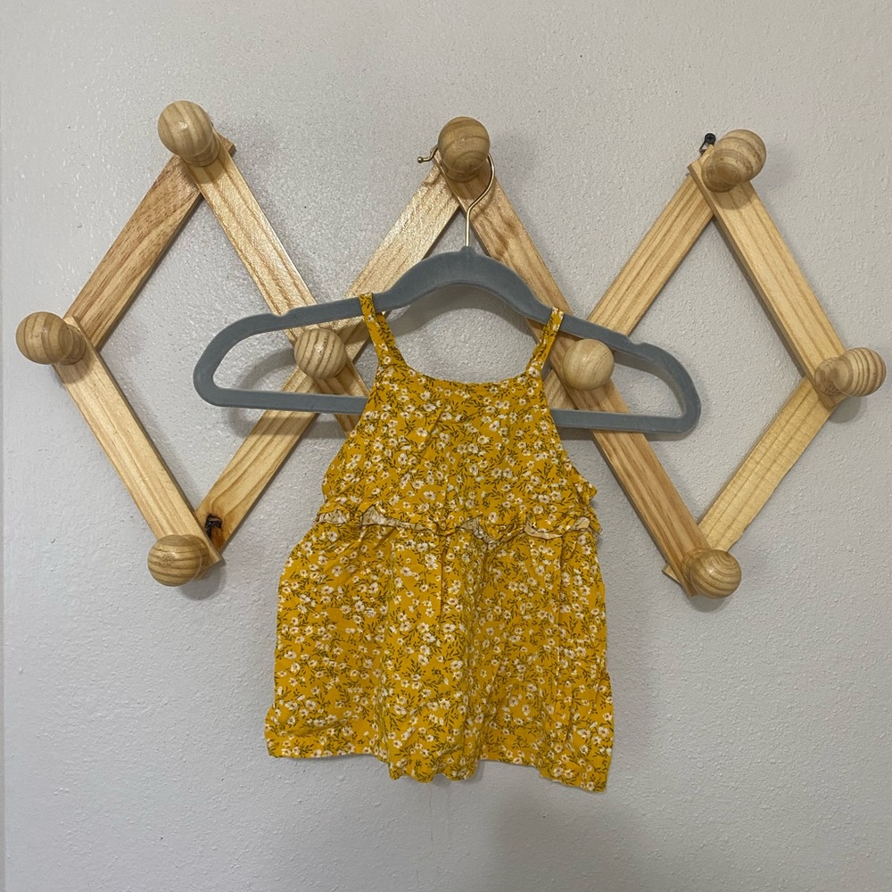 Old navy yellow floral girls top size 18-24 months